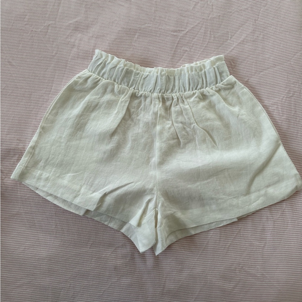 Solaí The Label High Waist white linen Shorts for Women